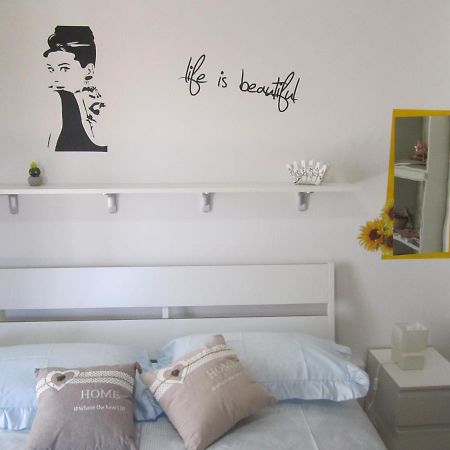 Casa Antonia Apartment Porto SantʼElpidio Екстериор снимка